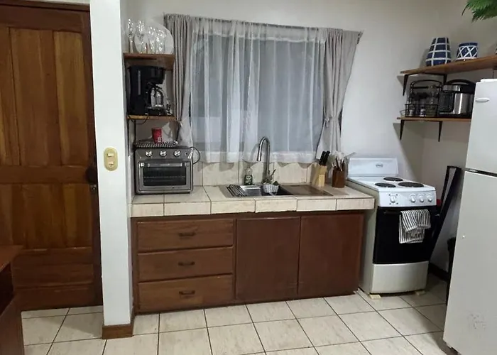 Apartment Paradise *